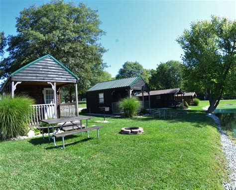 cabins-overview | Yogi Bear's Jellystone Park