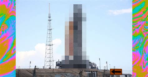 Twitter Claims Photo Of Moon Rocket Launch Is Revenge Porn