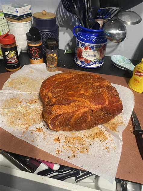 Made my neighbor a little meal for her birthday : r/BBQ