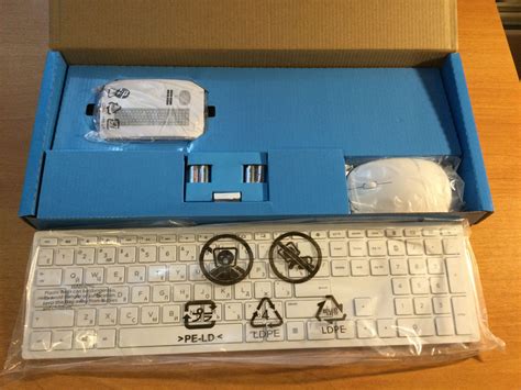 Купить Клавиатура + мышь HP Pavilion 800 клав: белый мышь: белый USB ...