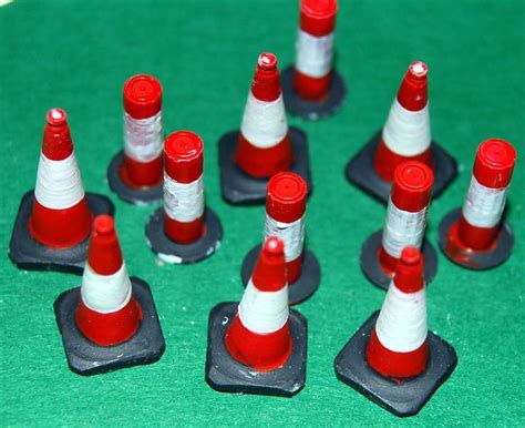 Traffic Cones And Bollards Invertrain