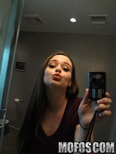 Tessa Lane Takes Some Pics Then Gets Banged Porn Pictures XXX Photos Sex Images 3182697 PICTOA