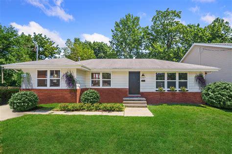 1247 33rd St Des Moines Ia 50311 See Est Value Schools And More