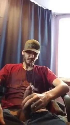 Hunk Takes A Huge Shower Piss Gay Porn XHamster