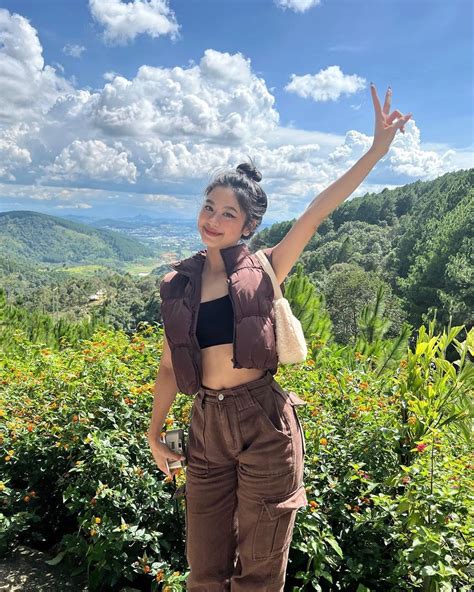 Hot Girl H N H Ng V N G I C M Sau Nhi U N M N