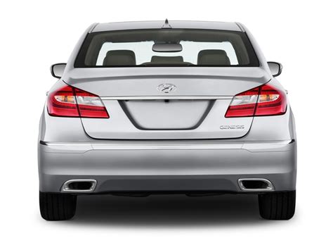 2013 Hyundai Genesis Picturesphotos Gallery Motorauthority