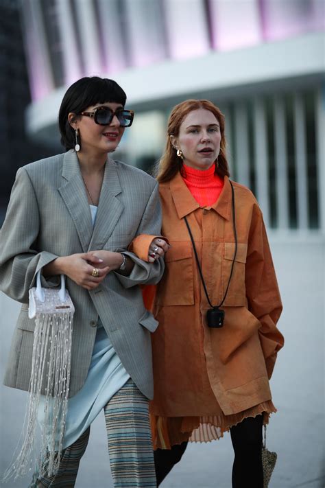 Easy Ways to Style the Tiny-Bag Trend | PS Fashion