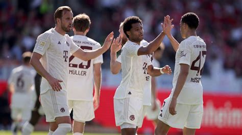 Bundesliga Kanonada w meczu Bayernu Padło sześć goli