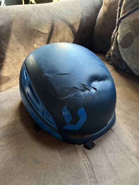 Avalanche survivor flooded with community support: ‘It’s what brings me