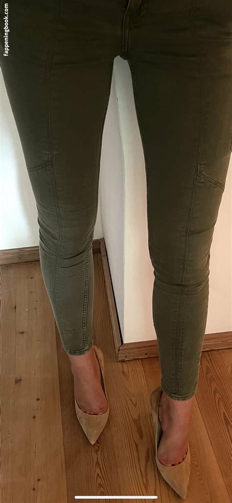 German Mum 1989 VIP German Mum 1989 Vip Nude OnlyFans Leaks Fappening FappeningBook