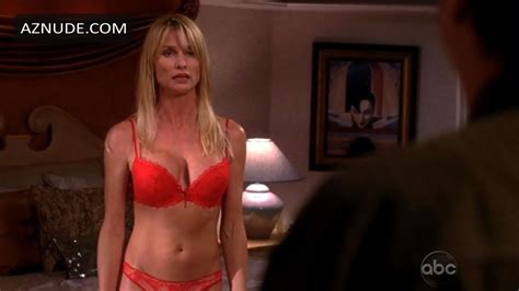 NICOLLETTE SHERIDAN Nude AZNude