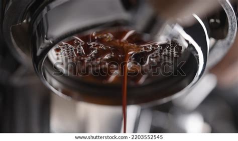Closeup Espresso Extraction Naked Portafilter Wide Stock Photo 2203552545 Shutterstock