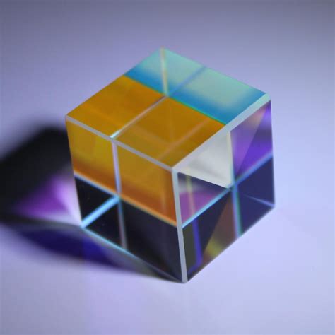 China Optical Glass Prism Rgb Dispersion Prism X Cube For Physics Teach