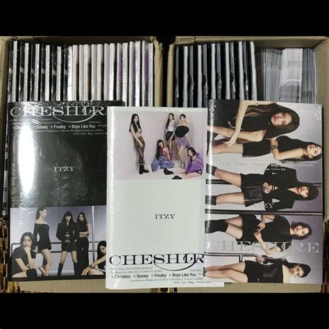 Readystock Itzy Cheshire Unsealed Album Standard Edition Shopee