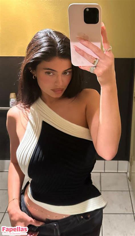 Kylie Jenner Aka Kyliejenner Nude Leaks Onlyfans Photo Fapellas