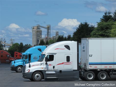 Heartland Express Freightliner Cascadia Evolution Truck  Flickr