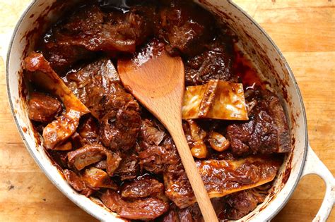 Braised Beef Neck Bones With Mushrooms | Beef neck bones recipe, Beef ...