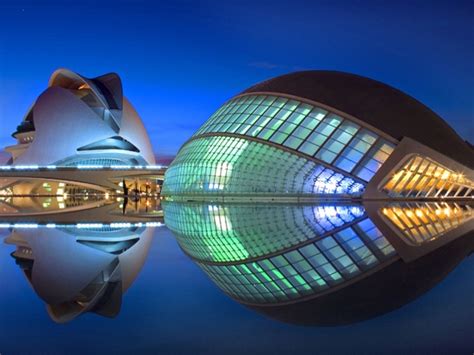 The Radar: Valencia Must-Dos, Deal with Culture Shock, Top 10 World