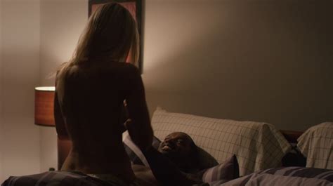 Naked Leela Tömas in Rounds Lockdown