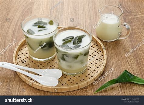 es cincau hijau green grass jelly stock photo  shutterstock