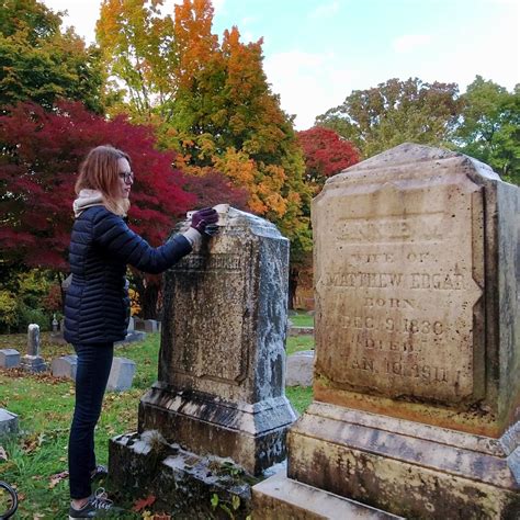 how to clean a headstone 10
