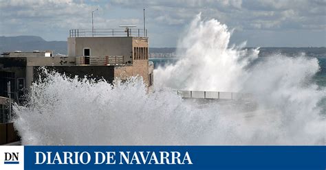 El Fuerte Viento Las Lluvias Y El Oleaje Ponen En Alerta A