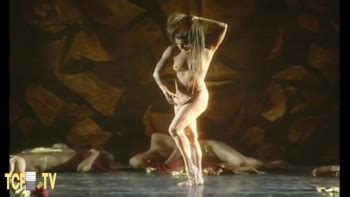 K S Naked On Stage Nude Performance Page Phun Org Forum