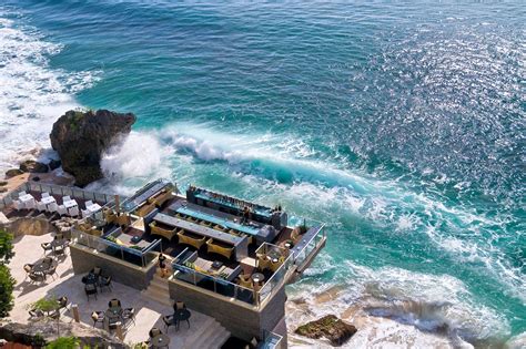 16 Tempat Wisata di Bali Terbaik untuk Liburan dan Healing