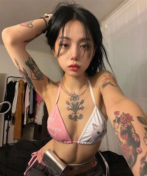 Asian Tattoos Hot Tattoos Body Art Tattoos Girl Tattoos Tattoos For Women Tattoed Women