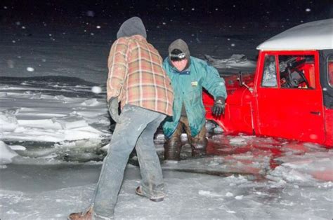 epic ice driving fail  pics izismilecom