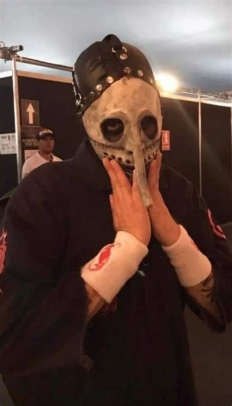 Chris Fehn White Mask Chris Fehn Slipknot Slipknot Band