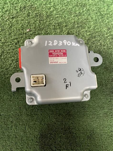 Toyota Hybrid Battery Voltage Sensor Prius Aqua Corolla