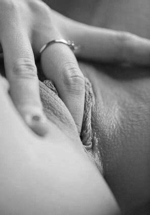 Bottomless 2 Porn Pic