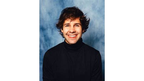 David Dobrik Wiki Biography Tiktok Age Youtube Girlfriend Net