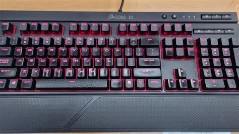 커세어 k68 게이밍키보드를 3... | 당근 중고거래