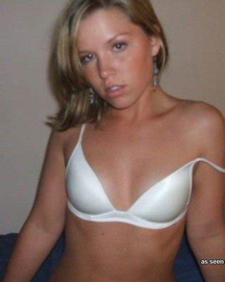 Amateur Blonde Girlfriend Showing Off Naked Porn Pictures XXX Photos Sex Images 3358834 PICTOA