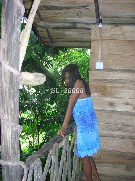 Sri Lankan Sexy Girls Beauty Pussy Girl