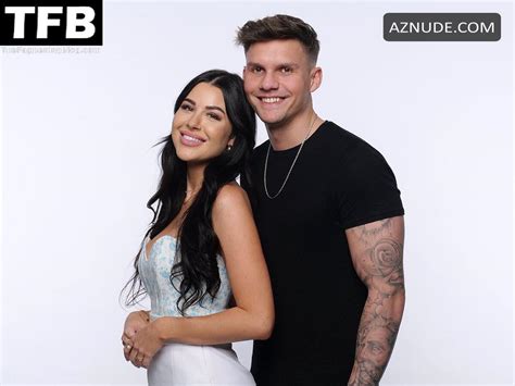 LISA WEINBERGER Nude AZNude