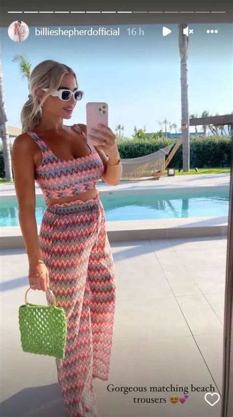 Pregnant Billie Faiers Flaunts Blossoming Baby Bump In Bikini As She