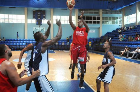 Tatao Jordan MAURICIO BÁEZ Y RAFAEL SOLANO AVANZAN A LA FINAL BASKET U