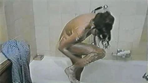 Naked Greta Vayan In La Cognatina