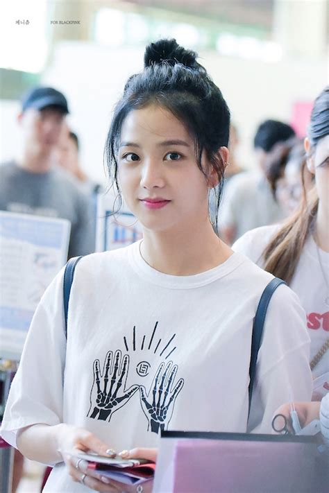 Blackpink Jisoo Airport Style On August 26 2017