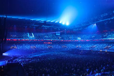 KCX 3 - KCORP VS THE WORLD | Paris La Défense Arena | Billets