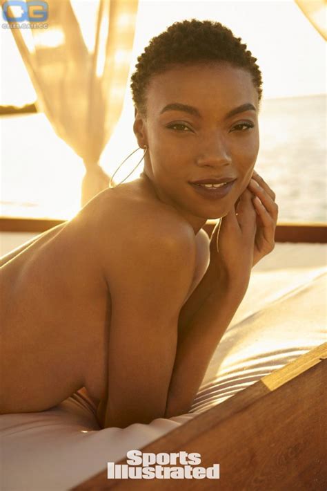 Iyonna Fairbanks Nude Pictures Photos Playboy Naked Topless Fappening