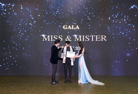 Ch Ng Trai D N T C T Y V I V Ngo I Hot Boy Gi Nh Ng I Nam V Ng H N I