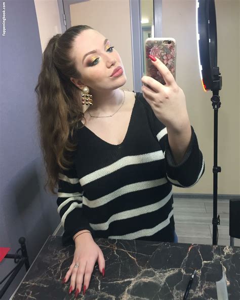 Sasha Shtern Nude OnlyFans Leaks Fappening FappeningBook