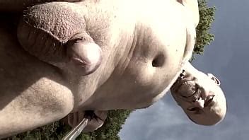 Disfrutando De Una Meada En P Blico Xvideos