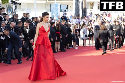 Deepika Padukone Deepikapadukone Nude OnlyFans Leaks Fappening Page 2 FappeningBook