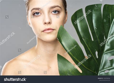 Beautiful Woman Palm Leaf Naked Shoulders Stock Photo Shutterstock