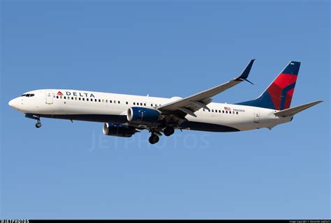 N860DN | Boeing 737-932ER | Delta Air Lines | Alexander Jeglitsch ...